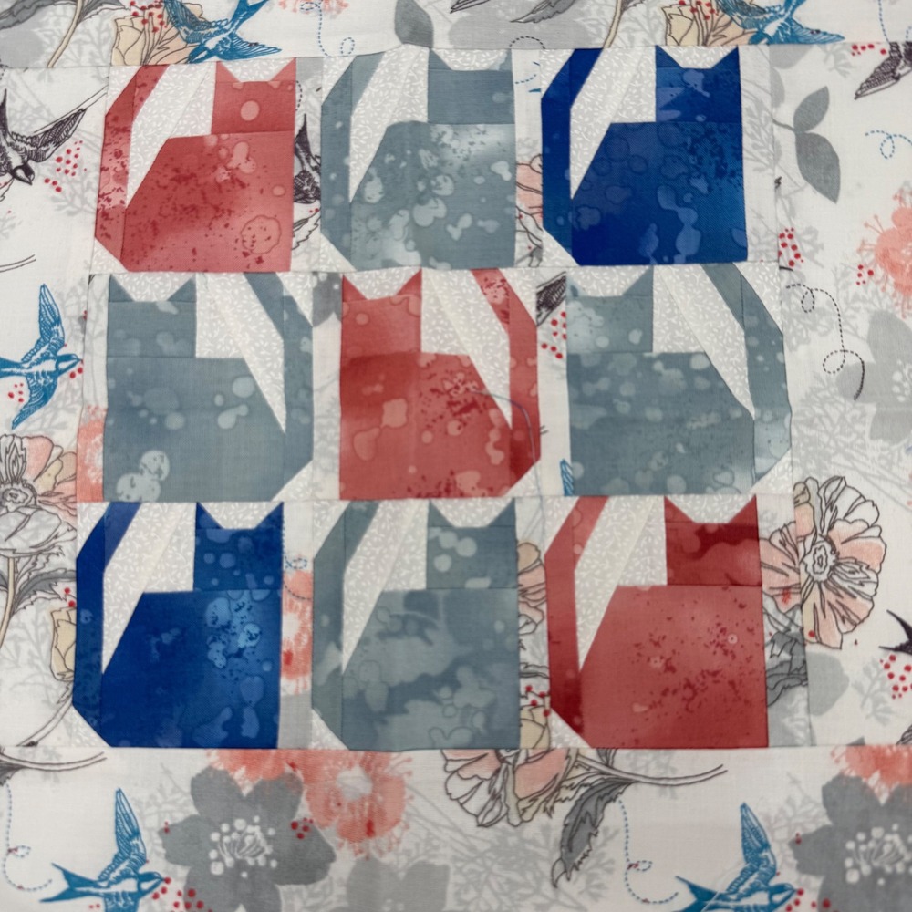 1.a.0.0.0.1.h.4 Handmade Cat Quilt Block 14" Pieced Cats Bird Floral Unfinished